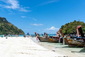 Krabi Culture Travel Guide: Traditions, Etiquette & Eco-Tours